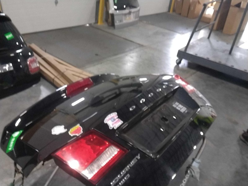 Used Deck Lid fits: 2017 Dodge Journey w/LED lamps keyless entry w/o camera priv