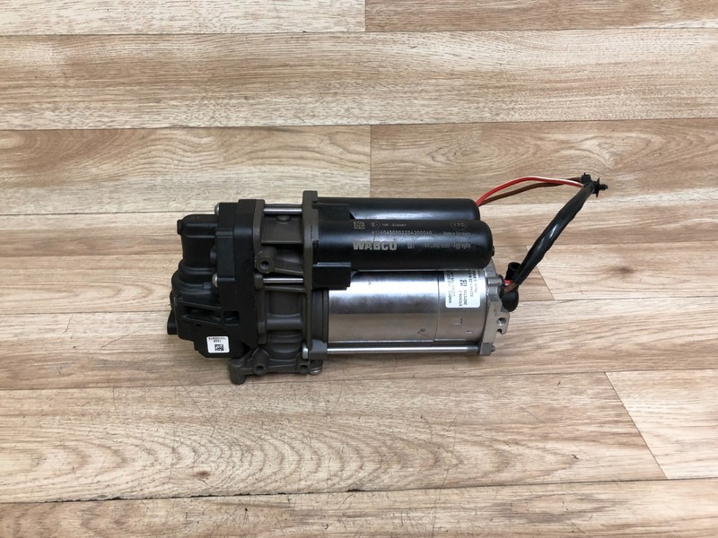 TESLA MODEL X S OEM WABCO AIR SUSPENSION TWIN COMPRESSOR PUMP 2016-2022