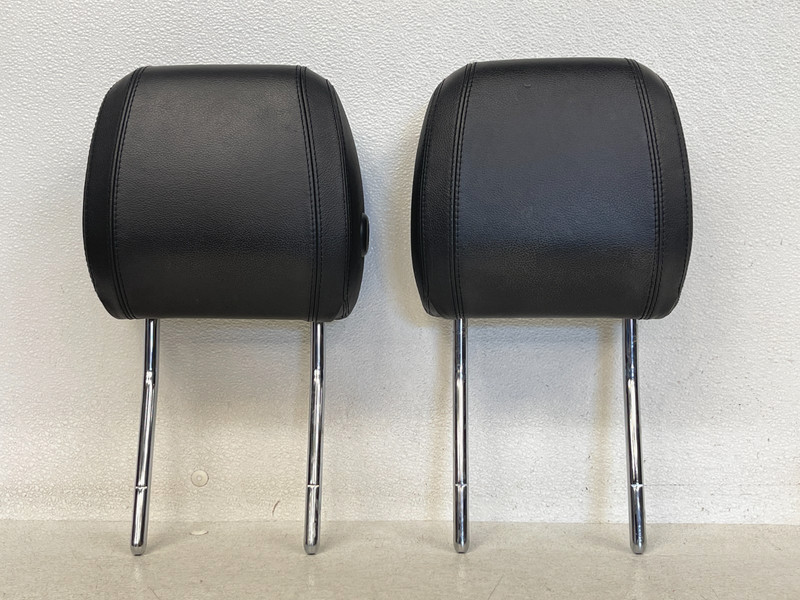 ⭐2015-2019 LAND ROVER DISCOVERY SPORT FRONT LH & RH SEAT HEADREST OEM LOT2647