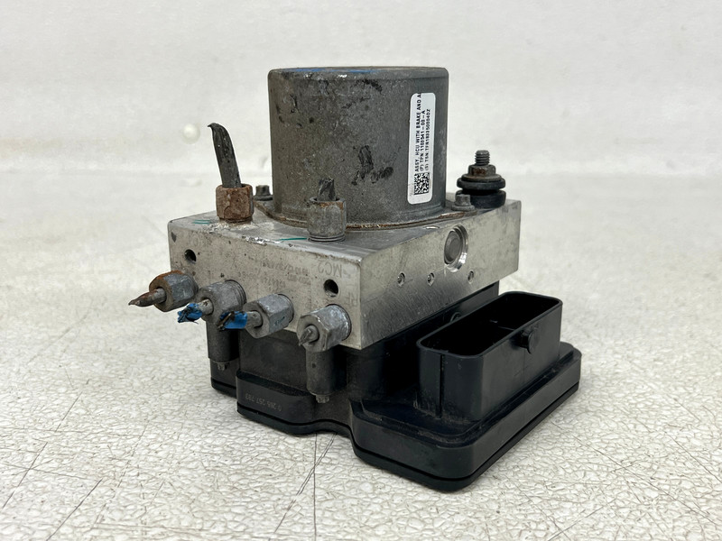 ⭐2017-2023 TESLA MODEL 3 ABS ANTI-LOCK BRAKE PUMP CONTROL MODULE OEM LOT2698