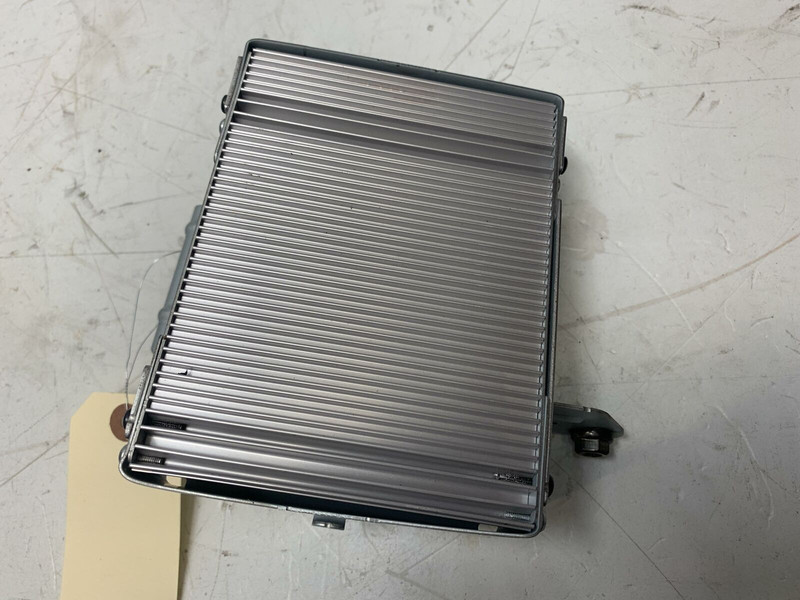 Power Voltage Converter 110V 2017 Lincoln Continental GD9T-19G317 2018 2019 2020