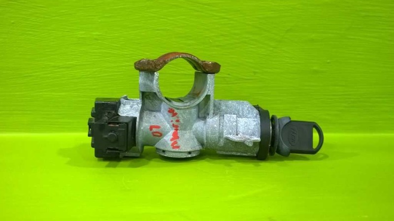 05 06 07 MARINER IGNITION SWITCH CYLINDER HOUSING W/KEY OEM 3725-5