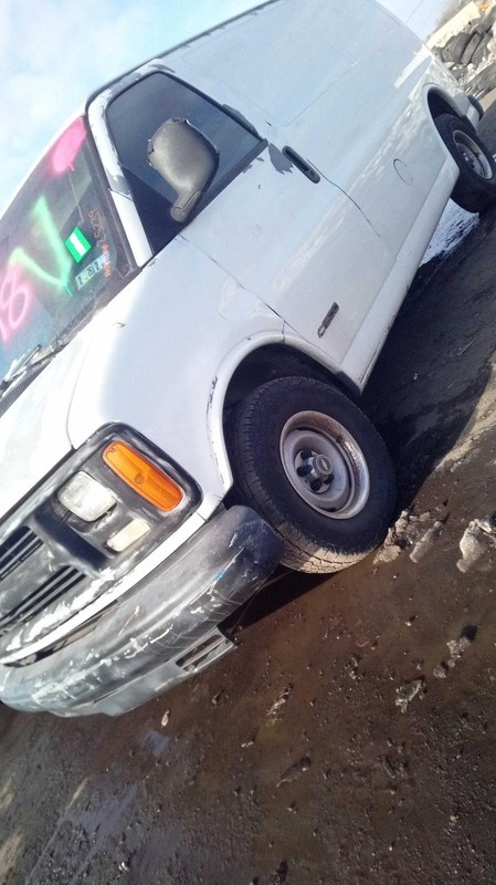 Used Automatic Transmission Assembly fits: 1999 Chevrolet Express 1500 van AT 4L