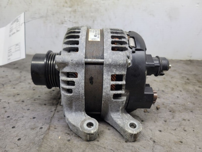 Alternator 220 Amp Fits 20-21 NAUTILUS 1685542