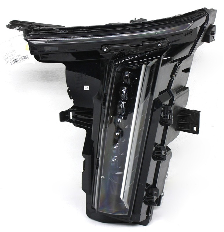 OEM Left Driver Side Headlamp For Cadillac LYRIQ 85022340, Lens Tab Chip