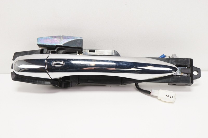 INFINITI M37 M56 Q70 Front Right RH Door Handle OEM 2011 - 2015