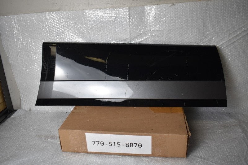 LAND ROVER VELAR BODY MOLDING TRIM REAR LEFT 2018-2022 OEM J8A2-274A49-B
