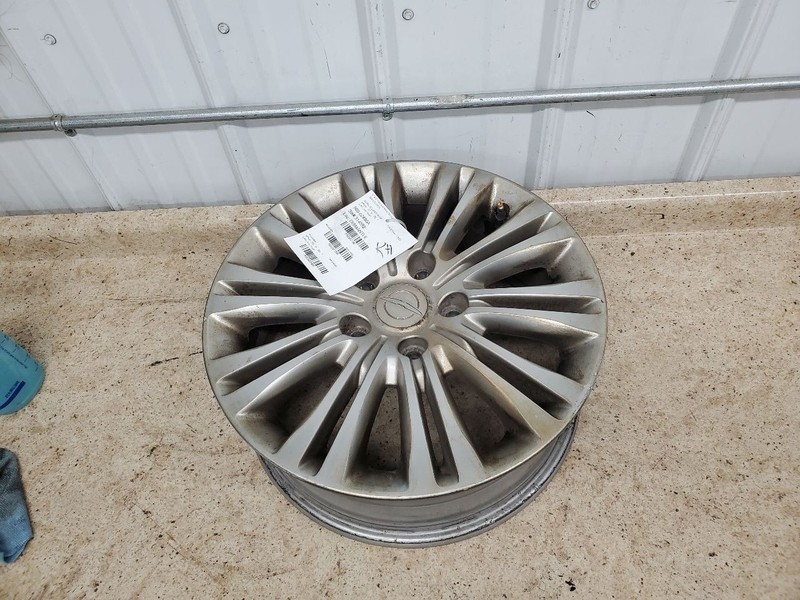 Wheel 17x6-1/2 Aluminum 20 Spoke Painted Fits 11-16 TOWN & COUNTRY 307396