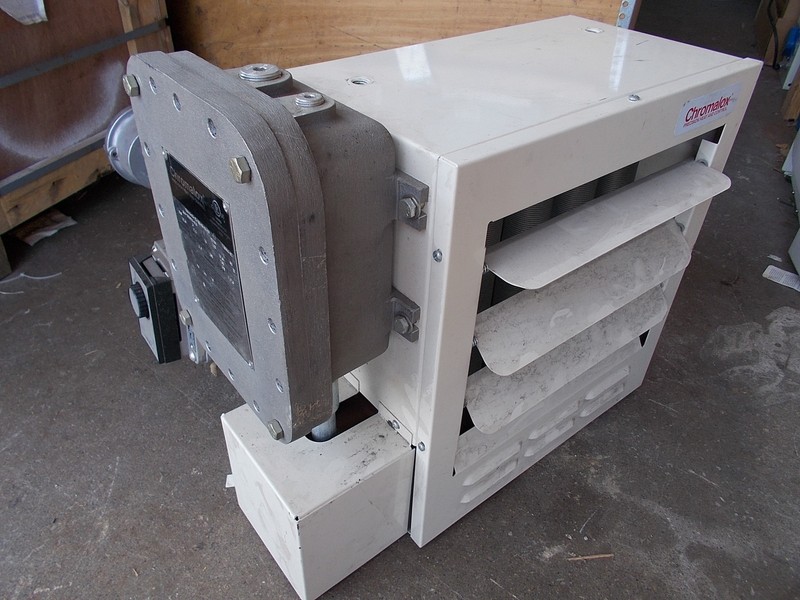 Chromalox 004-305924-018 Heater w/ Thermostat & Emerson CG63JVAAK-1009