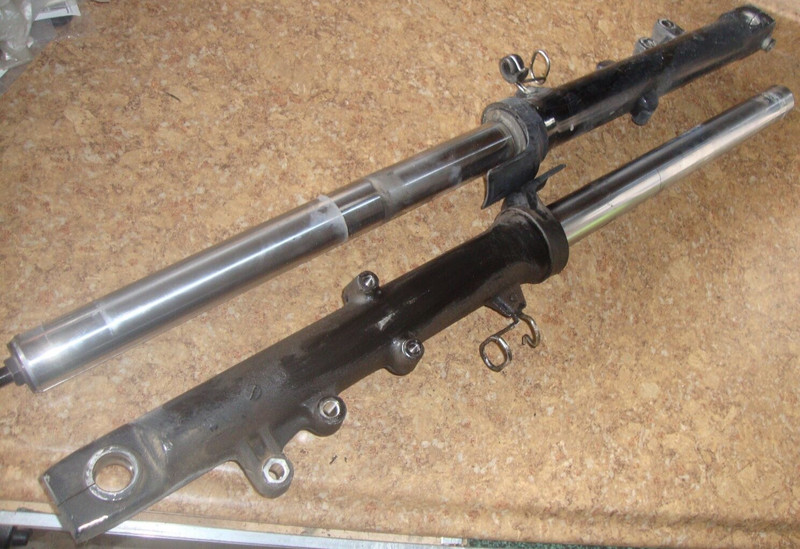 2004 Kawasaki ZG1000 ZG 1000 Concours Front Fork Tubes Suspension Left Right