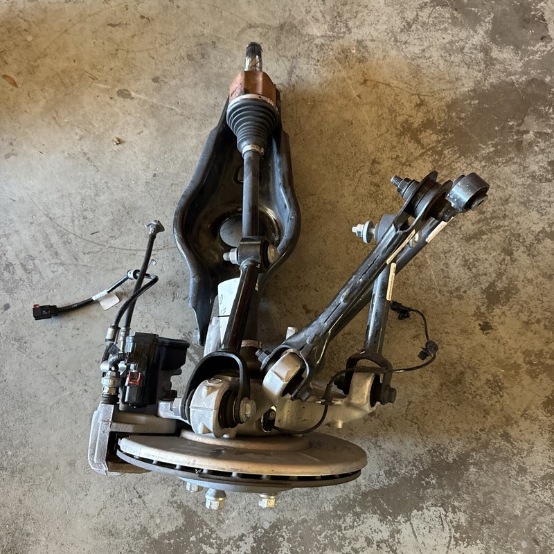 17-23 Tesla M3 Rear Right Knuckle Wheel Hub Axle Control Arm Assembly1310 S10