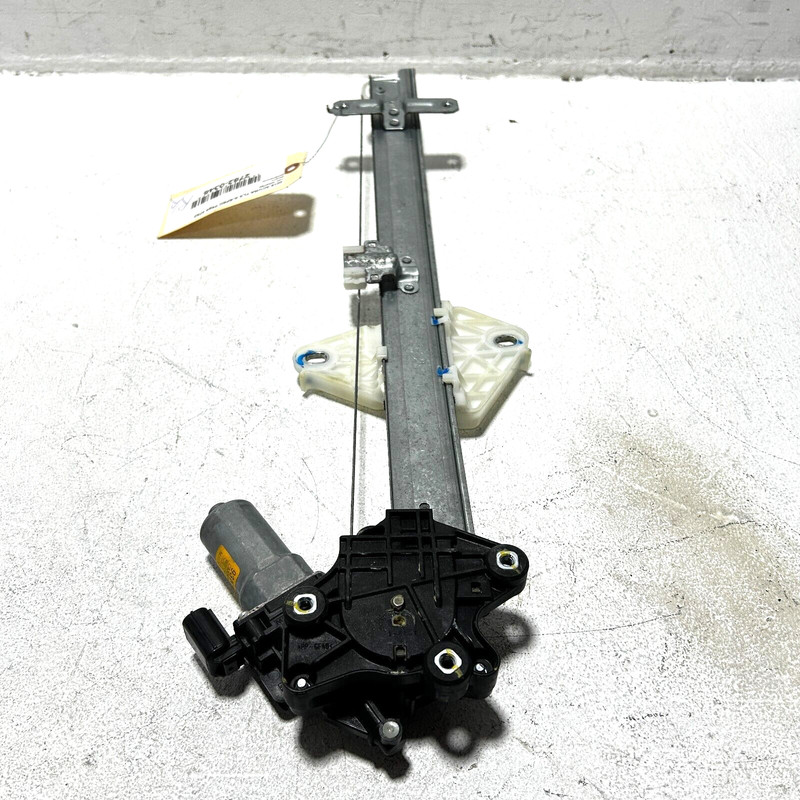 ACURA TLX 2015-2020 REAR RIGHT PASSENGER SIDE DOOR WINDOW REGULATOR MOTOR OEM