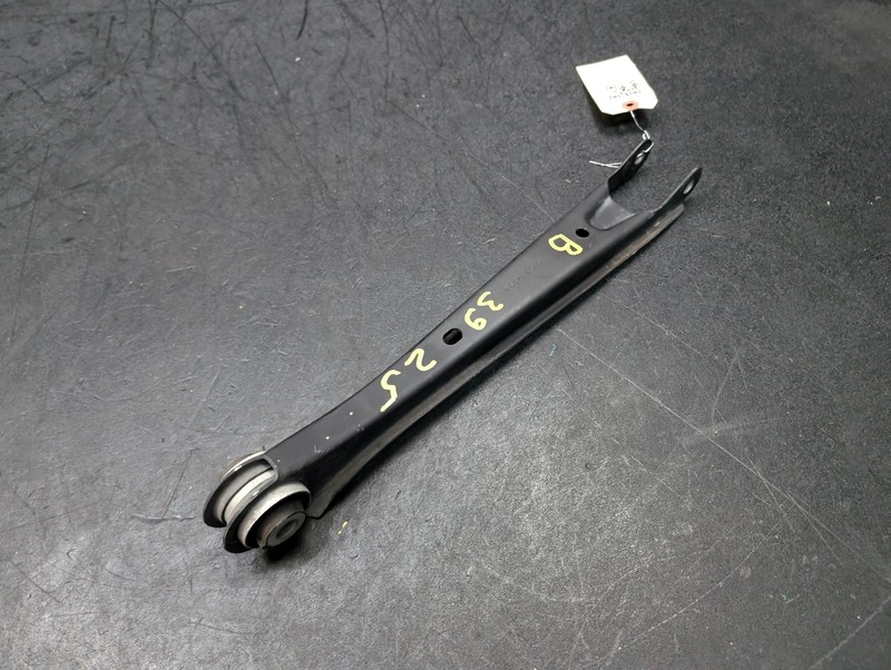 Rear Right Trailing Lower Control Arm 2022 Buick Envision 84380557 2021 2023