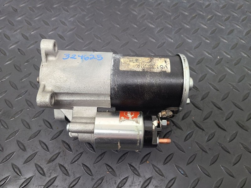 99-12 Lincoln Navigator Starter Motor OEM 4L34-11000-AA