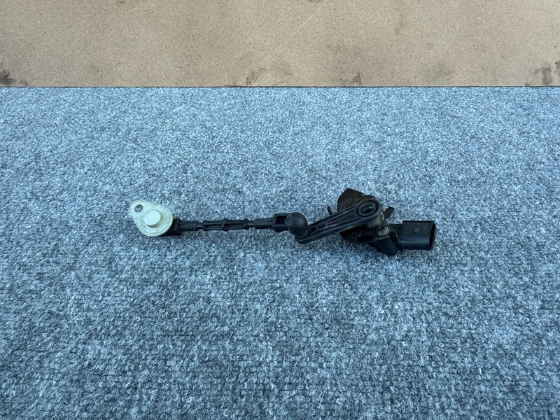 RIVIAN R1S R1T 2022-2026 OEM SUSPENSION HEADLIGHT RIDE HEIGHT LEVEL SENSOR
