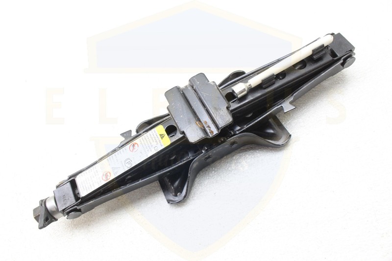CHEVY MALIBU 04 05 06 07 08 09 10 11 12 EMERGENCY SPARE TIRE JACK LIFT OEM