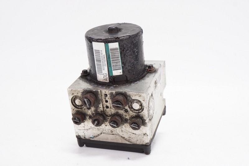 CHEVROLET EXPRESS GMC SAVANA ABS Pump Module VSA Modulator Valve OEM 2012 - 2017