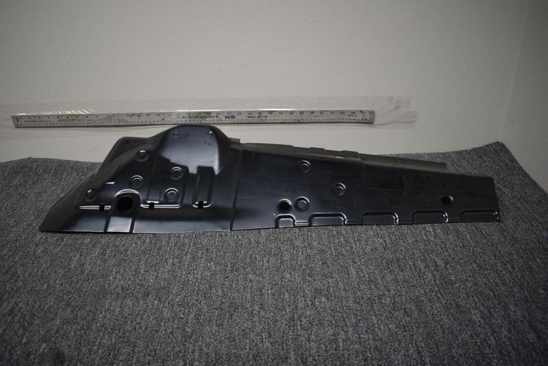 2013 AUDI A6 SUPPORT BRACKET PILLAR FACTORY OEM