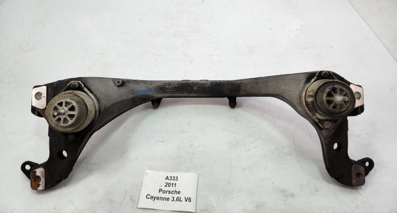 ✅ 11-14 OEM Porsche Cayenne 958 Engine Carrier Crossmember Support Bar Mount
