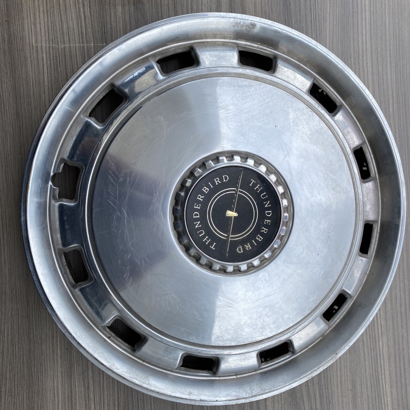 1970’s 80’s?? VINTAGE FORD THUNDERBIRD USED OEM 15" HUBCAP CAP WHEEL COVER OEM