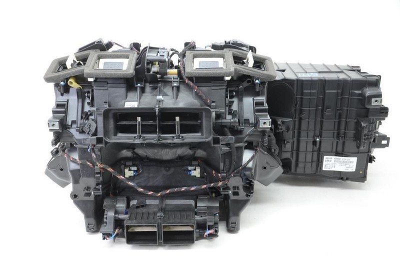 2012-2019 BMW 640I Gran Coupe Ac Evaporator Heater Core Housing 11611611