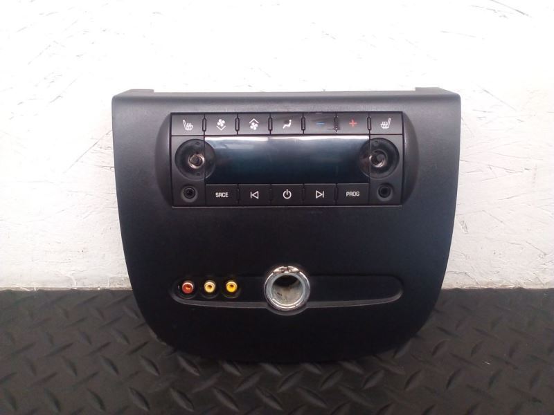 07-14 Chevrolet Suburban 1500 Rear Temp Controller W/ Heated Seat OEM 15112298