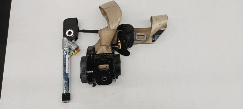 16-'19 VOLKSWAGEN PASSAT Front driver Seat Belt retractor tan OEM
