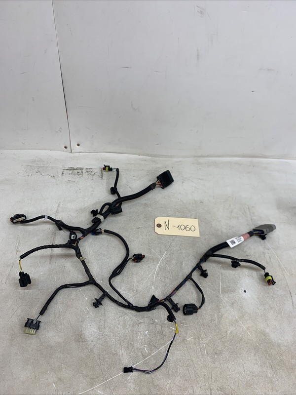 17-22 Tesla Model 3 front radiator support wiring harness 1067961-00-E 1060 B159