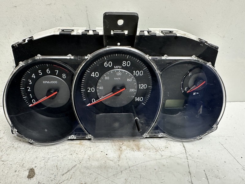 2009 Nissan Versa 1.6L M/T Cluster Speedometer tach gauges instrument panel oem