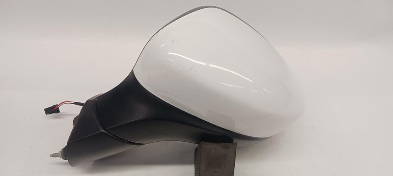 20-'21 PLYMOUTH VOYAGER Left driver Door Mirror OEM Grade A!