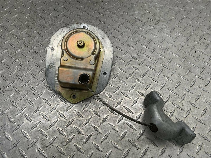 2004 - 2009 DODGE DURANGO & ASPEN SPARE WHEEL CARRIER OEM 52113699AF