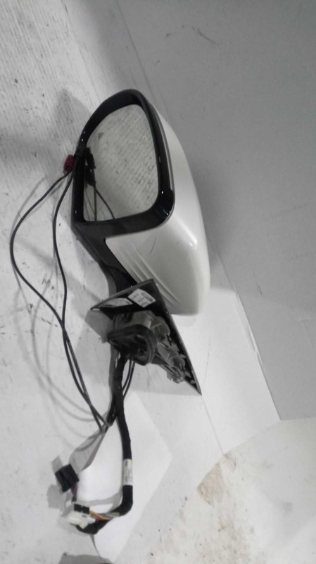 2017 Mercedes-Benz E-Class Left Door Mirror Assembly White 644797 57K Miles