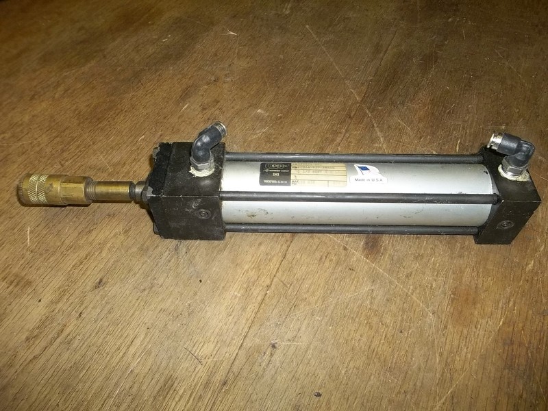 Norgren CCD6A-B27-AMA00 Pneumatic Cylinder 1-1/2" Bore 250 PSI *FREE SHIPPING*