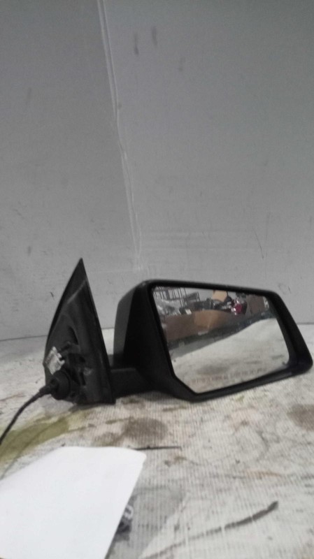 2017 Chevrolet Traverse Right Door Mirror Assembly Silver 112K Miles Used