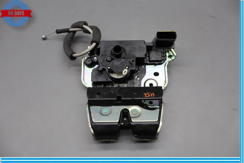 15-20 Hyundai Genesis G80 Rear Trunk Lid Latch Lock Actuator Oem
