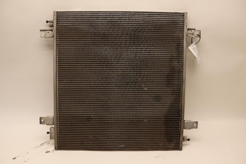 2011-2013 INFINITI QX56 QX80 A/C AC AIR CONDITIONING CONDENSER OEM