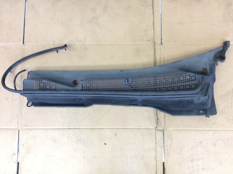 02-06 Honda CR-V Left Top Cowl Screen Windshield Wiper Cover Panel Vent OEM