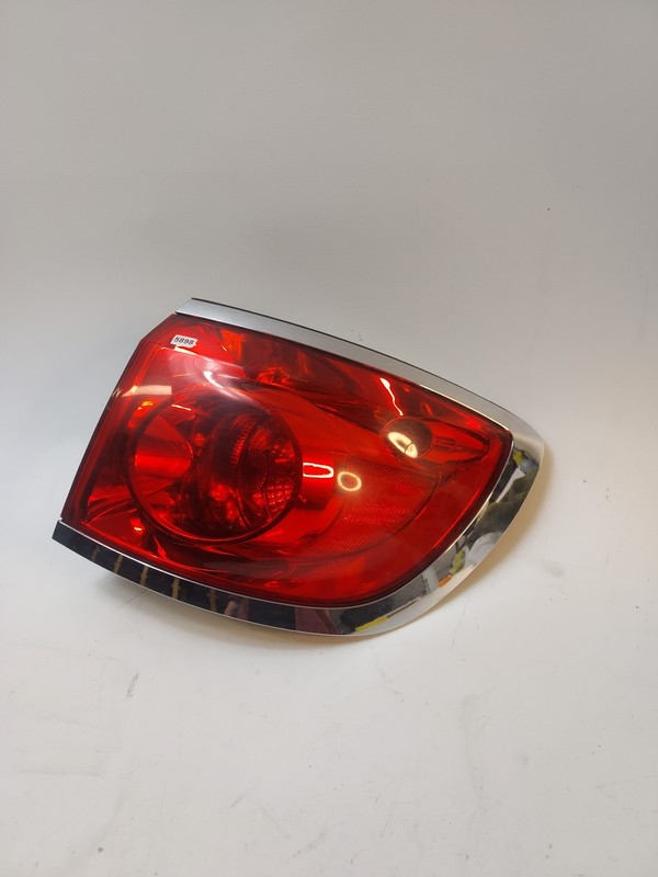 2008-2012 Buick Enclave RH Right Passenger Side Outer Tail Light Lamp Brake OEM