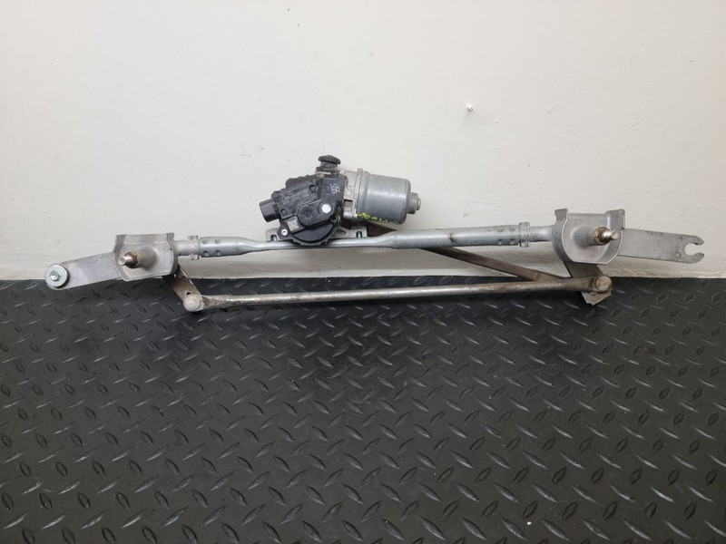 18-24 Chevrolet Traverse Windshield Wiper Motor Assembly OEM 84142865
