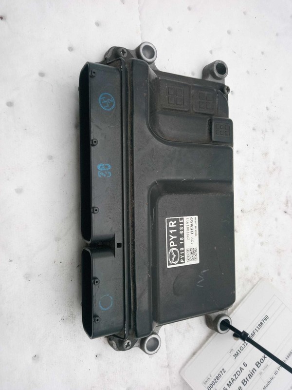 2015 MAZDA 6 Engine Control Module ECM PY1T18881E Used 128K Miles OEM Red