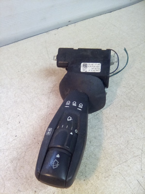 2016 Western Star A 009 545 33 24 Turn Signal Lever