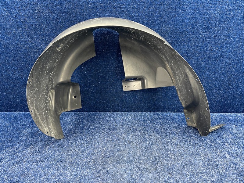 2006–2009 Pontiac Solstice Rear Right Fender Liner Splash Shield OEM 25797154