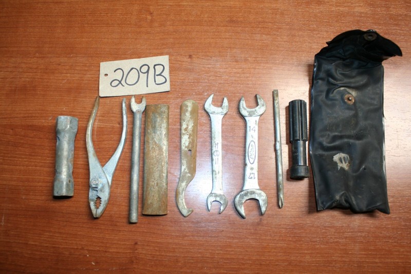 1986 Honda TRX 350 4x4 Tool Kit OEM 86 F