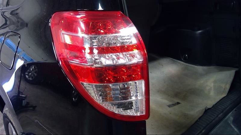 Driver Left Tail Light Fits 09-12 RAV4 3368040