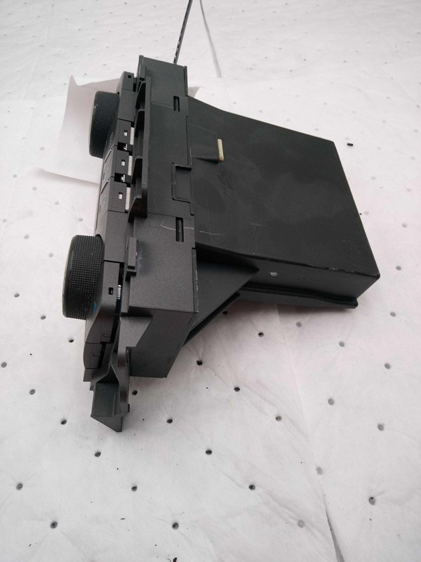 Used A/C Selector Switch fits: 2011 Buick Lucerne automatic temperature and auxi
