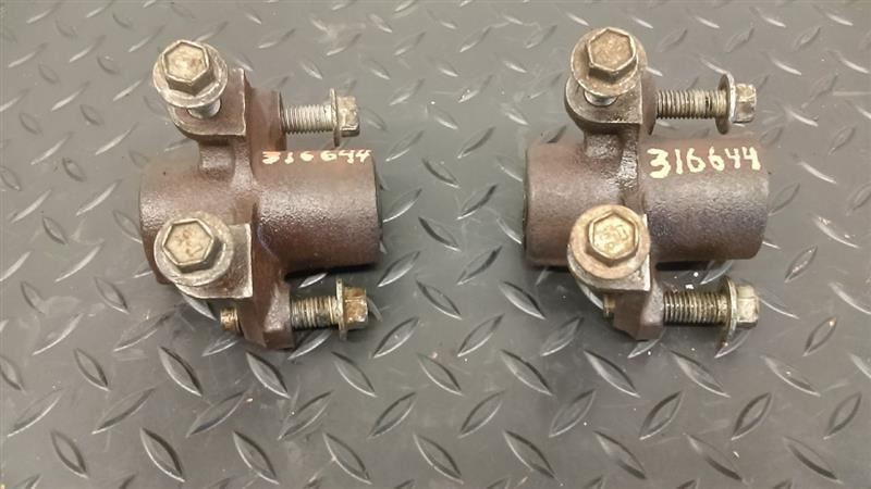99-04 Ford F350SD 4x4 Front Leaf Spring Rear Brackets Pair OEM 3C3Z-5335-AA