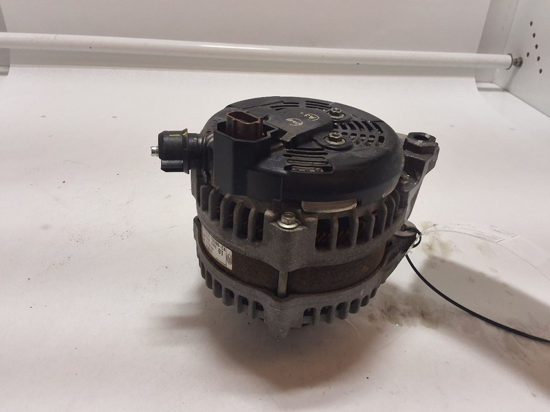 Alternator With Livery Package 200 Amp Fits 17-20 LINCOLN CONTINENTAL 3412877