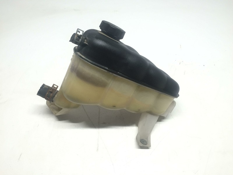 2007-2013 Chevrolet Silverado Tahoe Yukon Coolant Bottle Assembly Oem