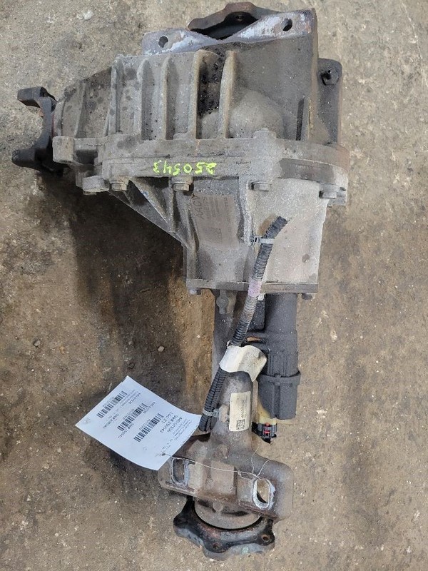Differential Carrier Front 3.08 Ratio Opt GU4 Fits 15-20 SUBURBAN 1500 1754725