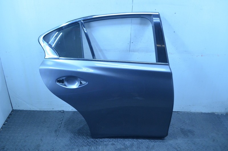 14-18 INFINITI Q50 REAR RIGHT PASSENGER SIDE DOOR SHELL GRAY OEM
